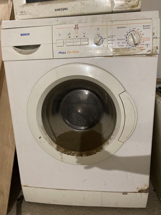 Стиральный машина на запчасти