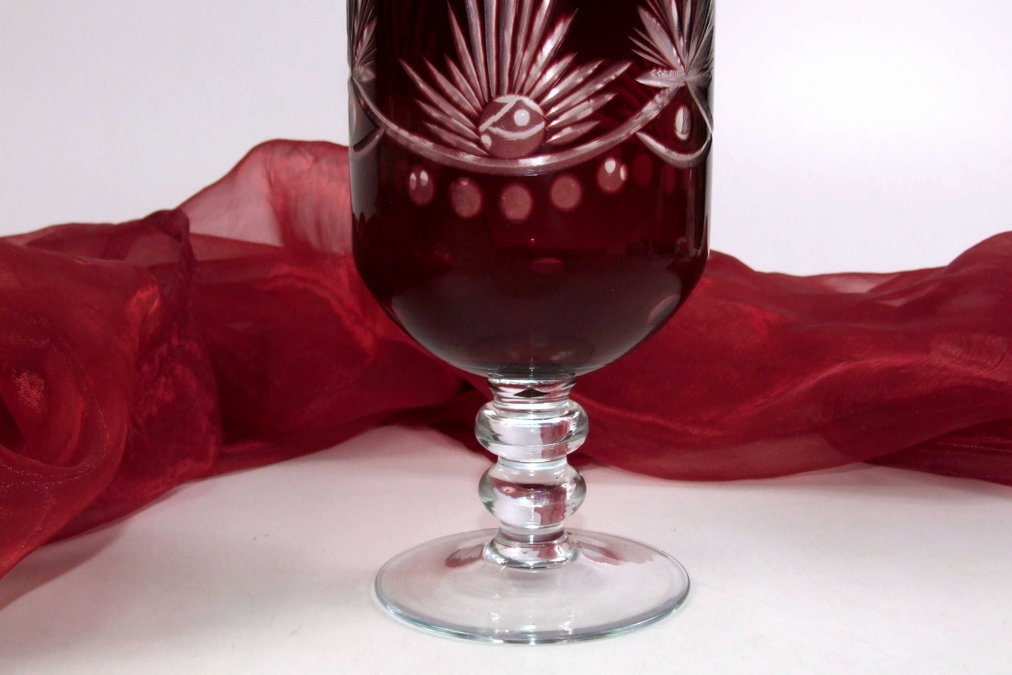 Vas (cana, sticla) pt. bauturi, cristal rubin gravat, 1 litru, NOU