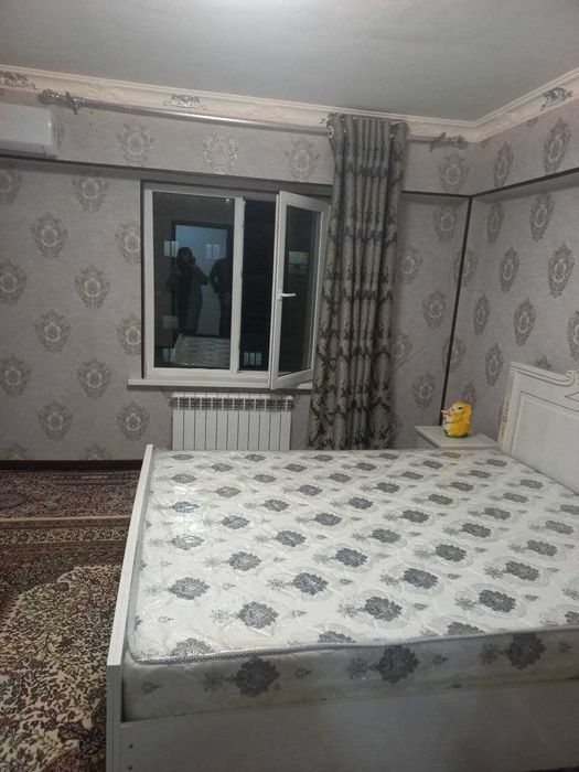 Srochna uy sotiladi 2 xonalik 60 kv