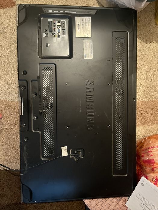 Продам телевизор хорошый состояни