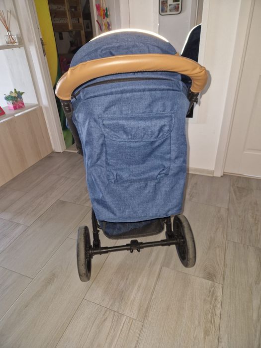 Carucior sport Lionelo, foarte puțin utilizat