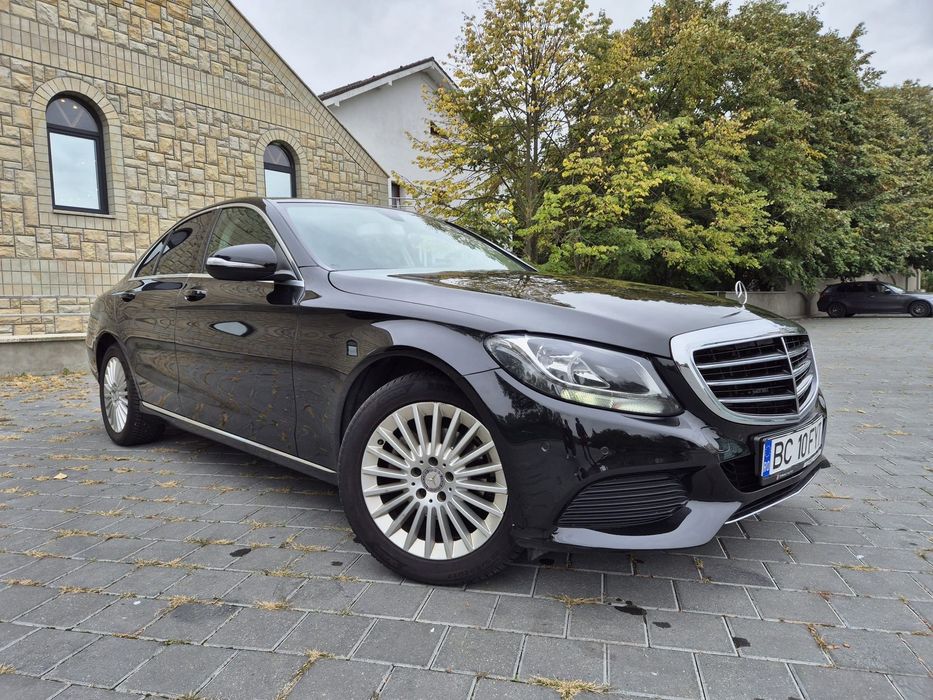 Mercedes-Benz C Mercedes-Benz C-Class C180 (2014) - 82.000 km