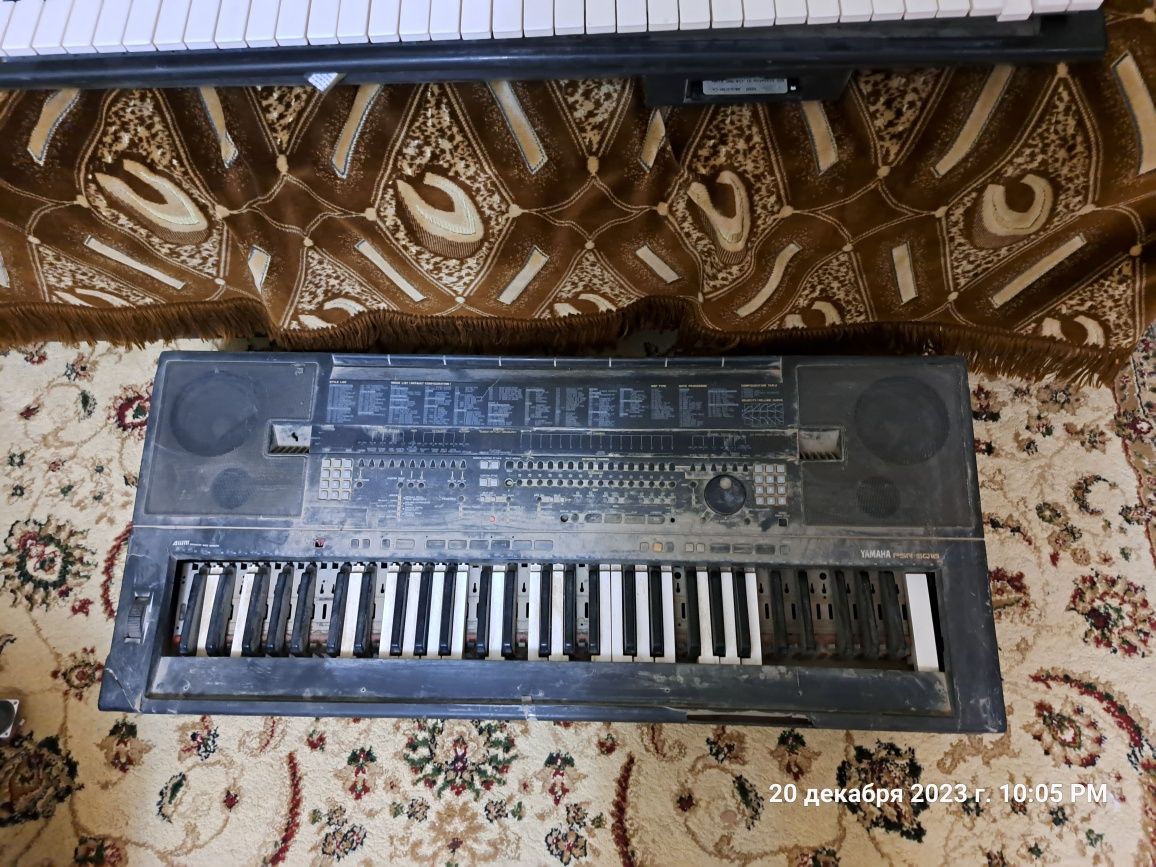 Продам две штуки Yamaha SQ16