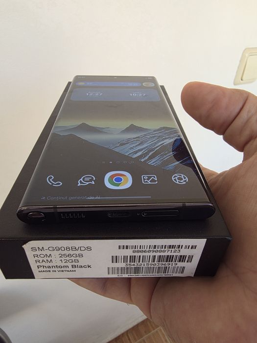 Samsung Galaxy S22 ultra 5G 12 ram 256 memorie impecabil