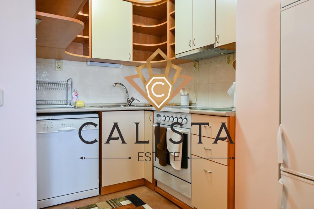 Дава се под наем Тристаен апартамент в София, Овча купел - 135 кв.м за 700 € - Снимка #3