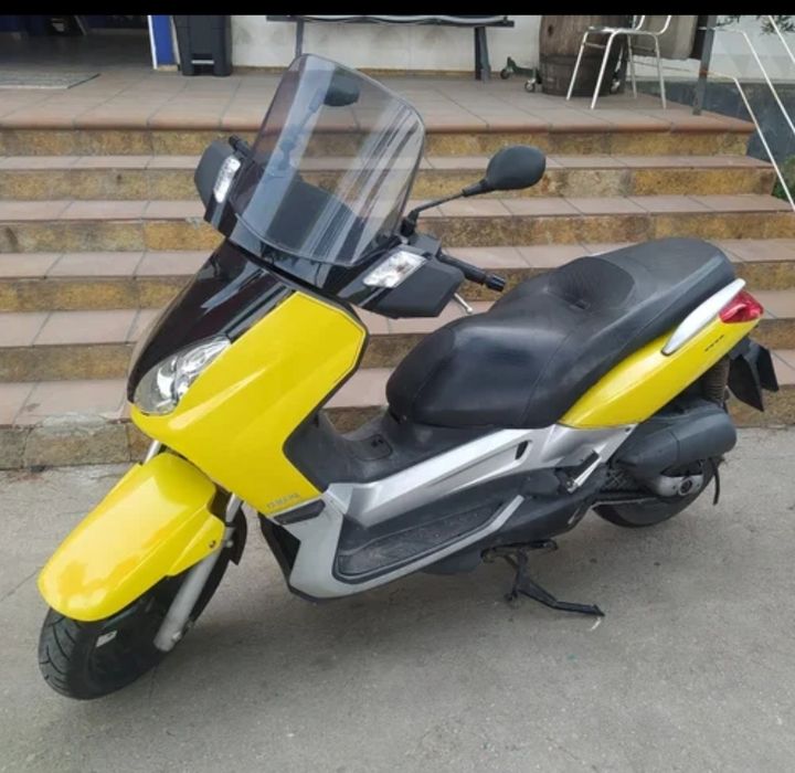 Yamaha Xmax x-max 250 125 на части