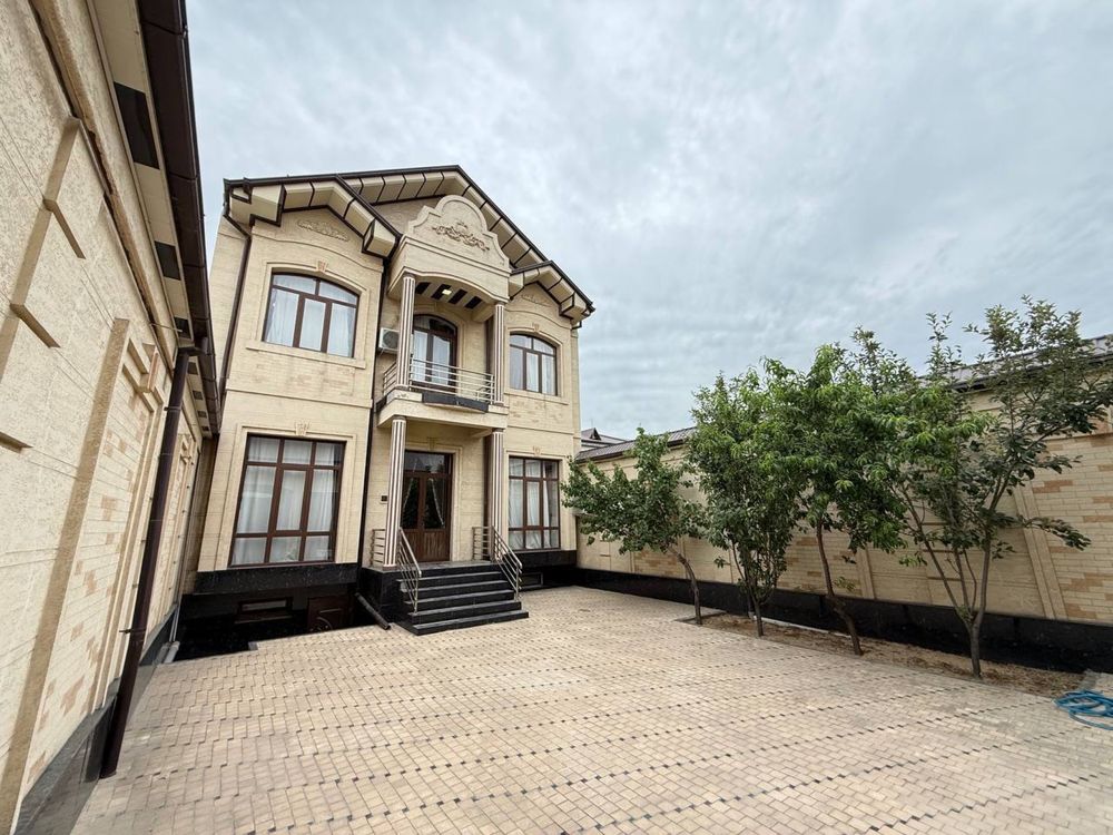 Продаётся Дом  Чиланзарский район Домробод 3 Соток