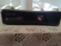 Xbox 360 Slim + Controller + Jocuri (Forza, FIFA, Diablo etc.)