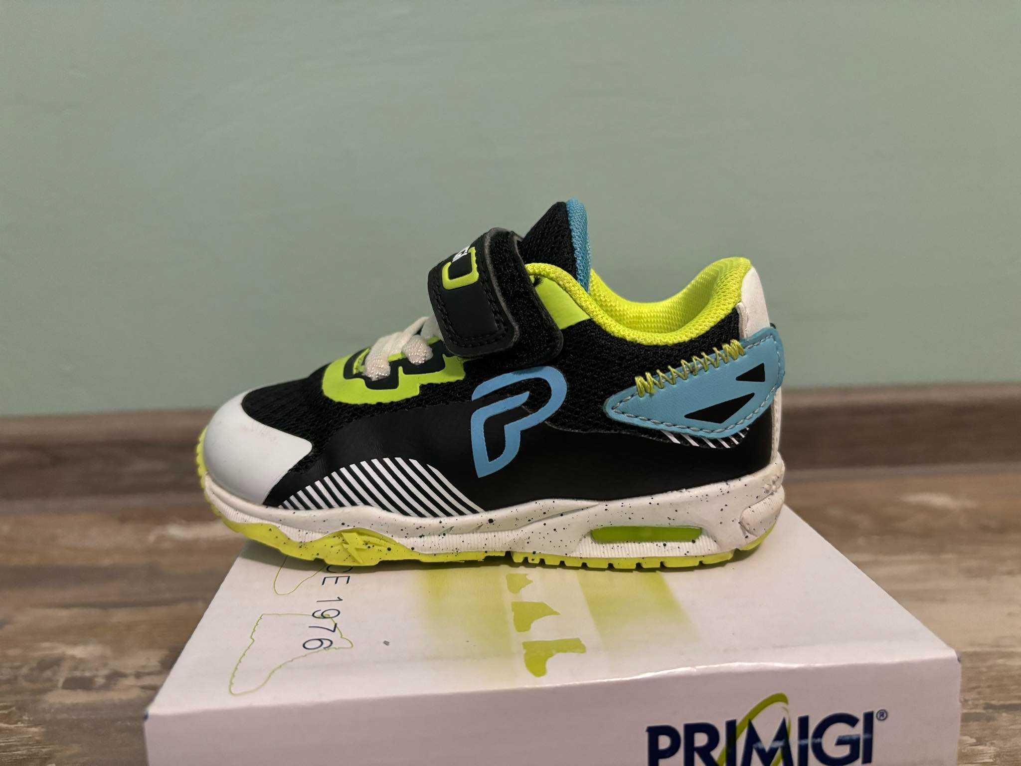 маратонки primigi
