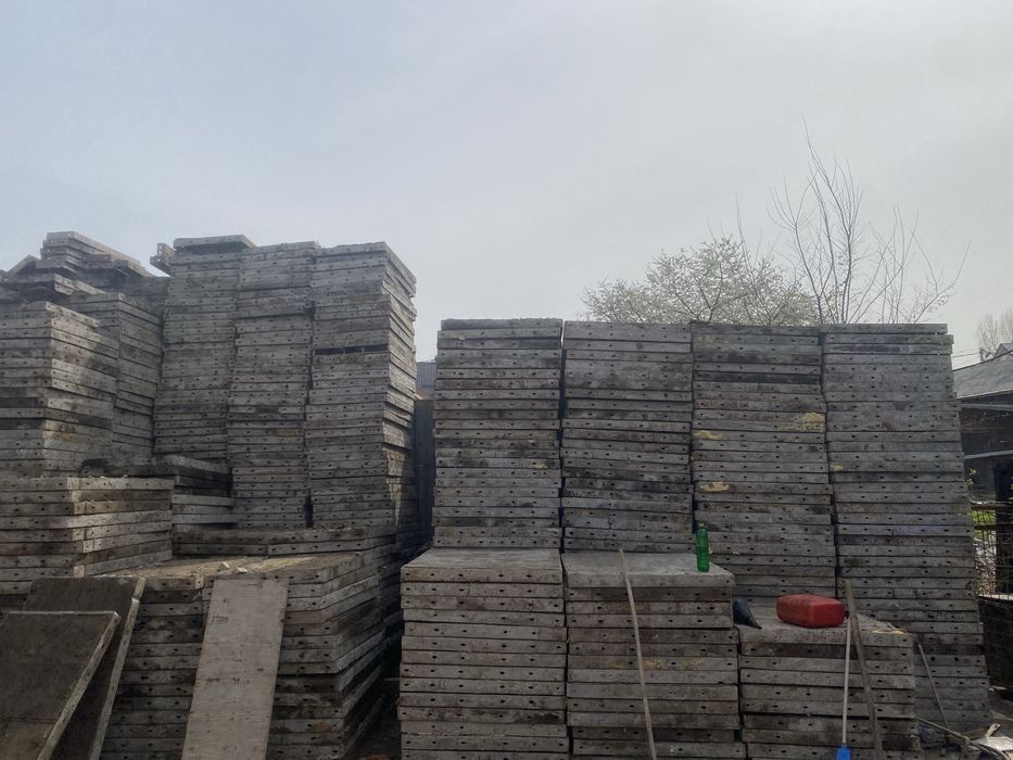 Аренда опалубки, струбцины(стойки), калонна, Леса, тайроты, чирозы.