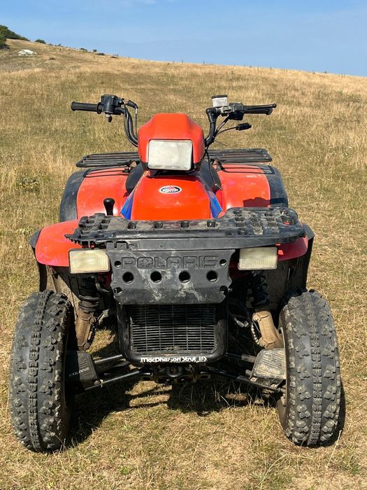 Vând atv Polaris sportsman 335