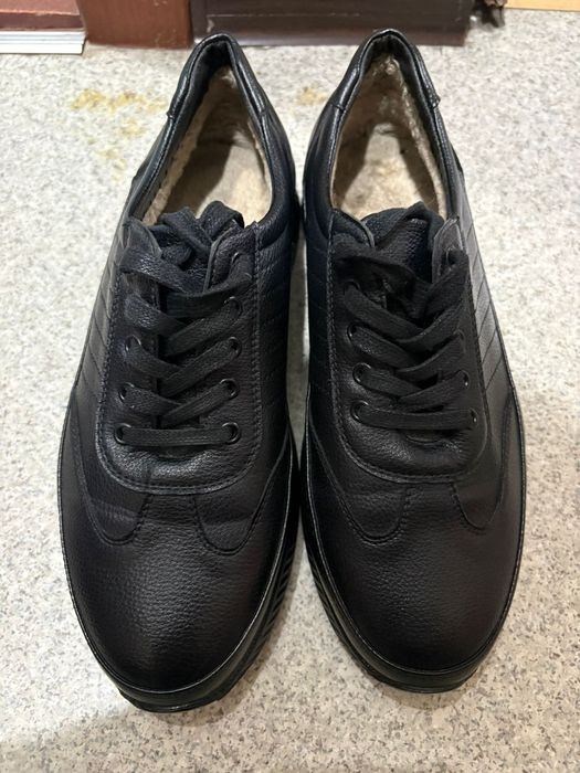 Продам мужскую обувь