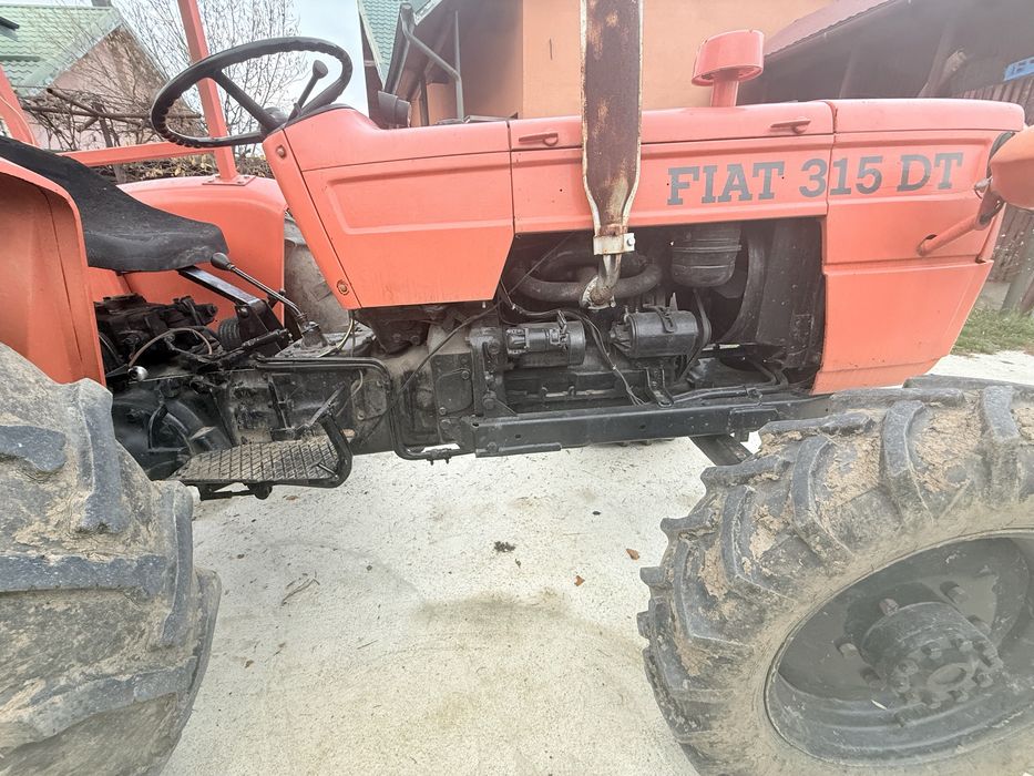 Tractor 4x4 Fiat / U445