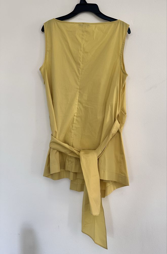 Маркова блуза Escada + подарък пола Max Mara Weekend