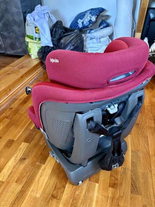 Scaun auto Inglesina Newton cu sistem isofix