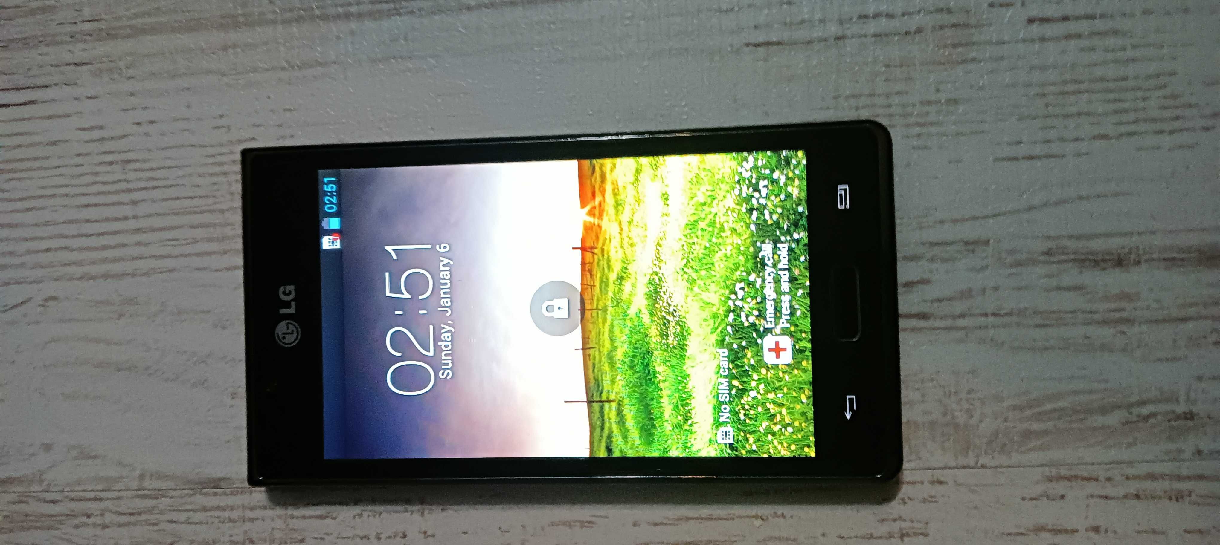 Telefon mobil LG P705