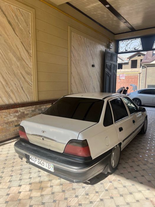 Нексия 1 сотилади 1996 йил суппер без кандёр метан газ