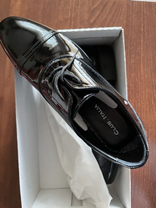 Класически мъжки официални обувки