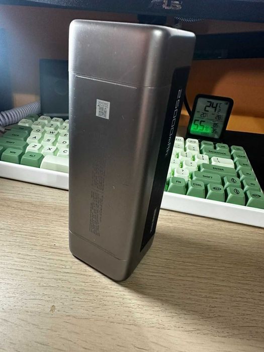 Професионална Power Bank CUKTECH 20 (140W, 25000mAh)