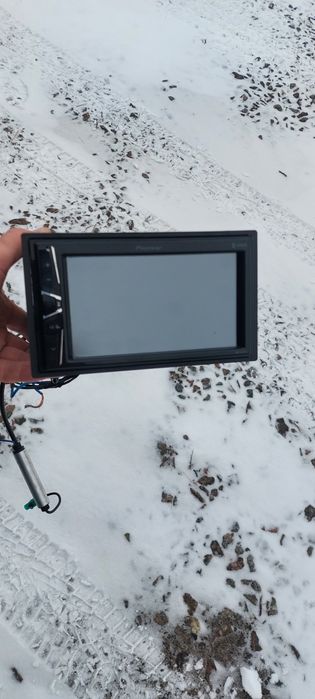 Продам магнитолу 2дин в отличном состоянии