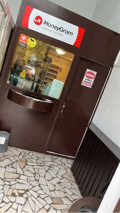 Vand amanet si casa de schimb valutar