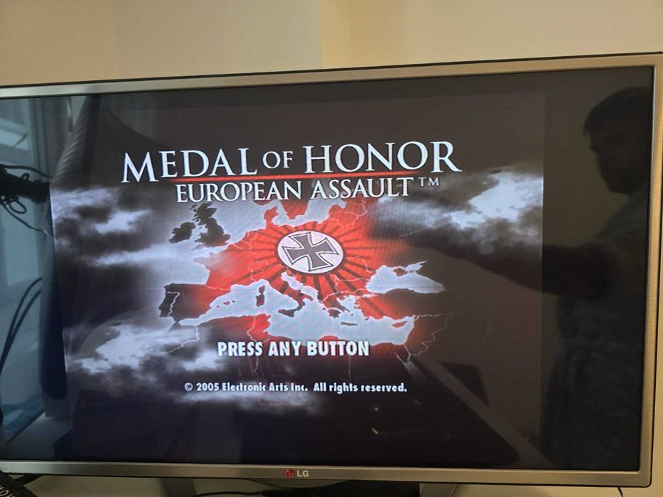 Sony Playstation 2 Slim (PS2), 2 Controllere