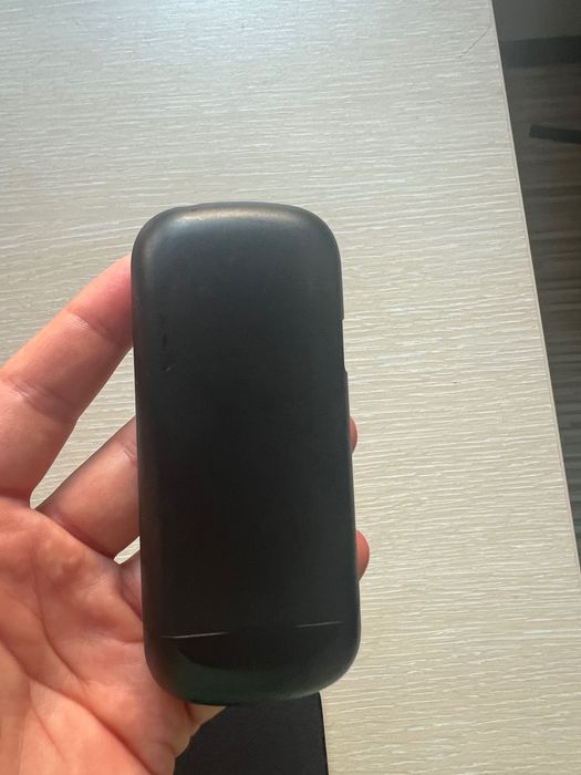 Телефон с бутони ALCATEL работи