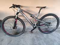 Планински карбонов велосипед specialized 29/L