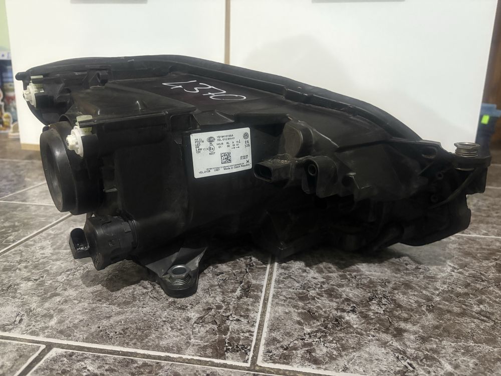 Ляв фар за VW Up 2016-2019; 2019-