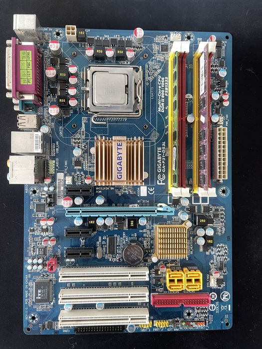 Материнские платы не дорого