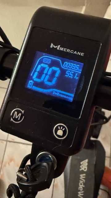 vind trotineta mercane wide wheel cu doua motoare .