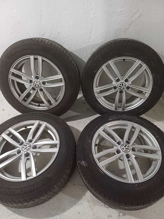 Vand jante Originale VW R17 5x112 + Anvelope Iarnă Hankook si Goodyear