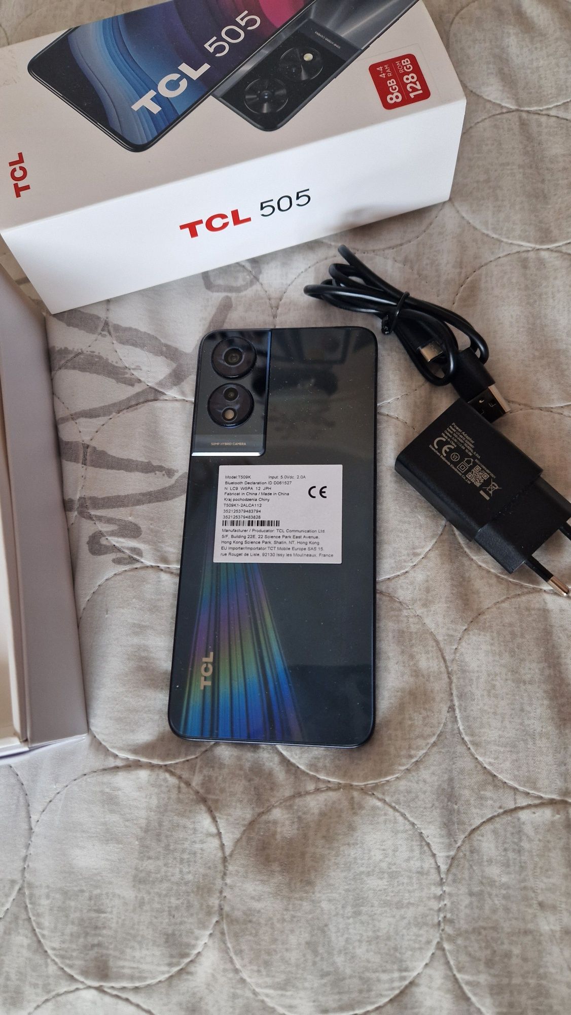 Мобилен телефон Tcl 505