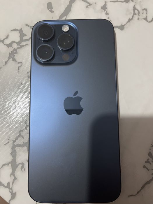 Продам айфон 15 pro max