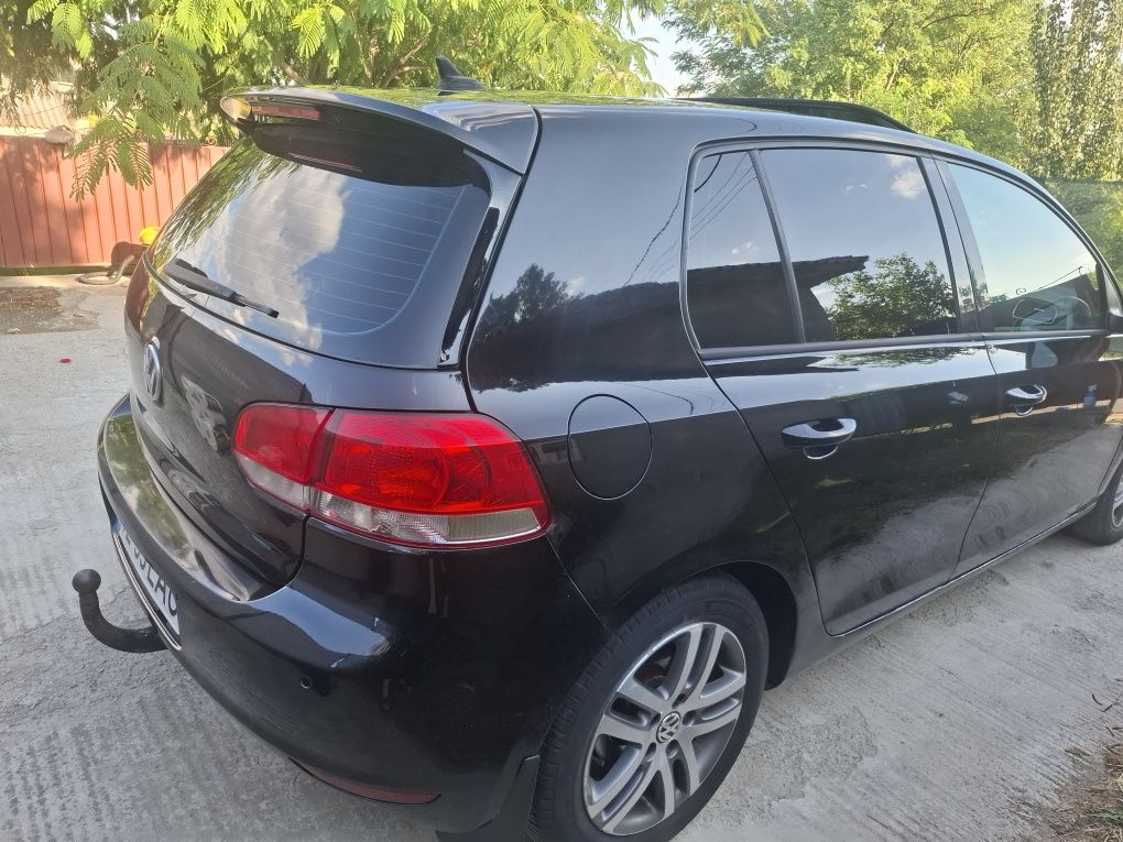 Vând vw golf 6 2011