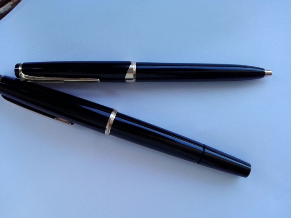 Stilou Montblanc no 32 EF si pix Montblanc no18