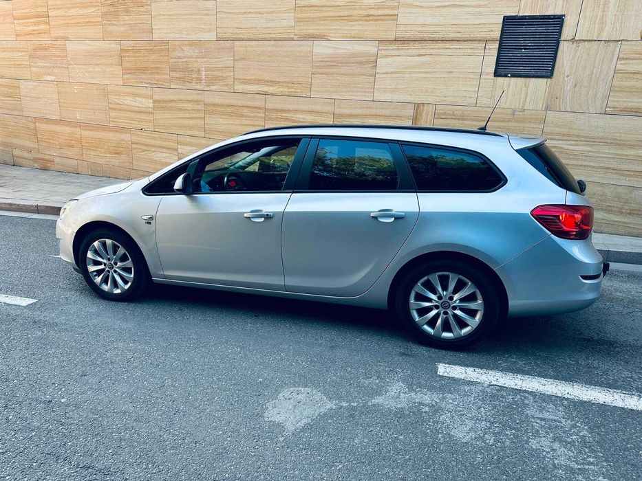 Opel Astra 2012 1.7Diesel Euro5 Clima Pilot Senz Park Scaune Incalzite