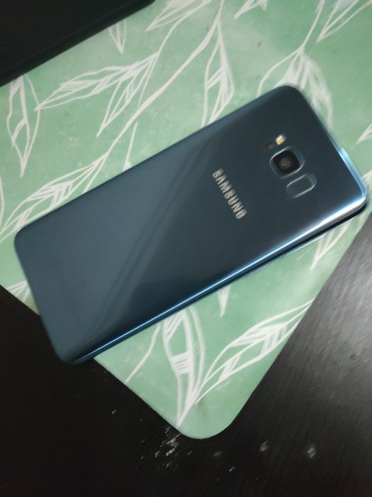 Vând telefon Samsung s8 plus