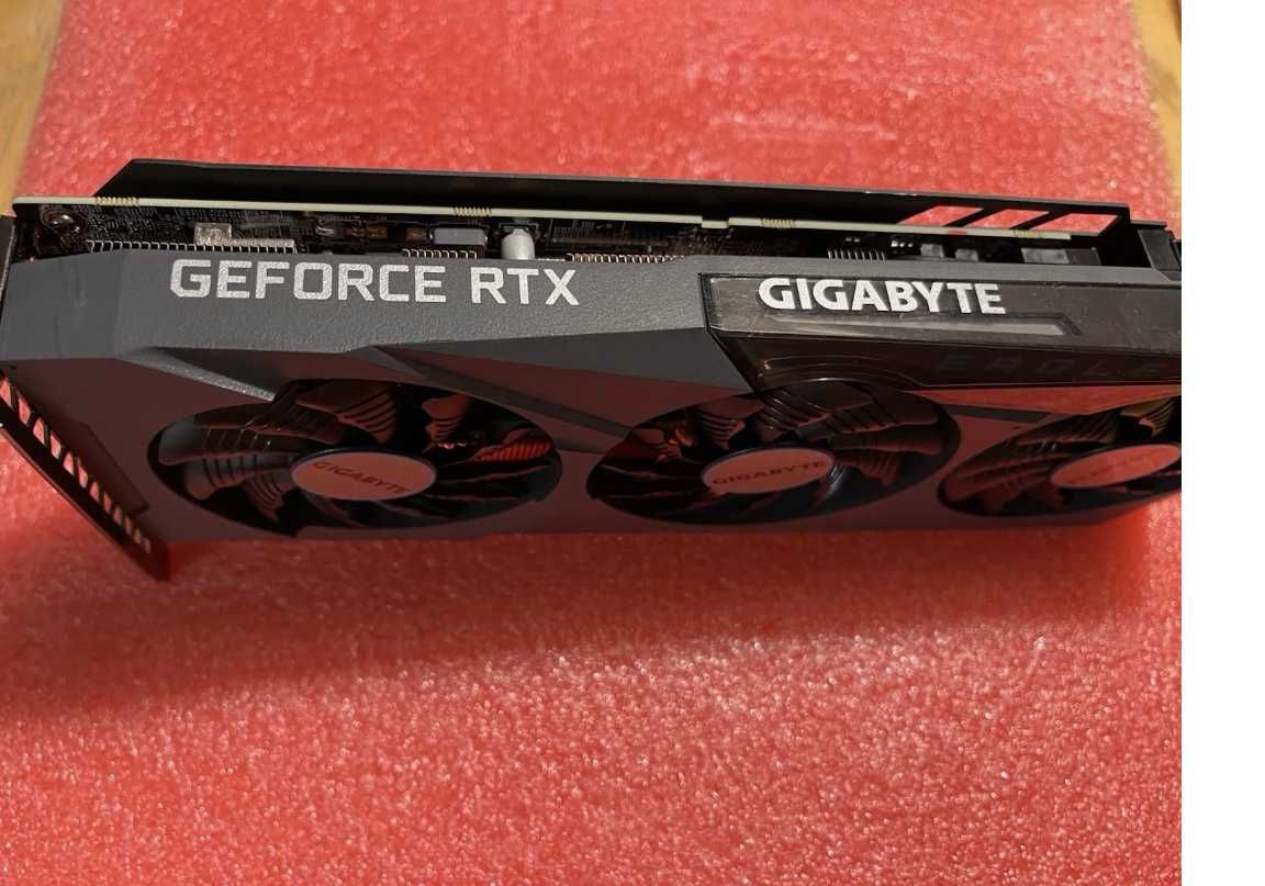 Видеокарта GIGABYTE RTX 3070 GAMING OC Rev. 2.0