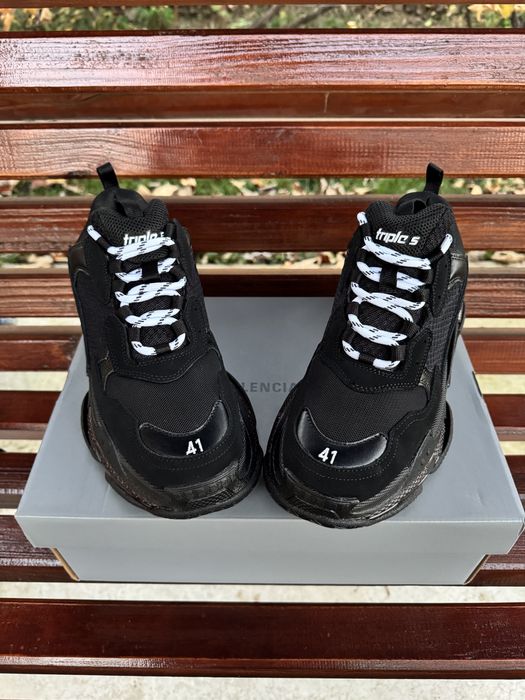 Balenciaga triple s clear