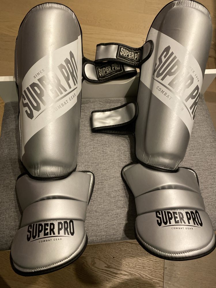 Протектор за крака  SUPER PRO GREY