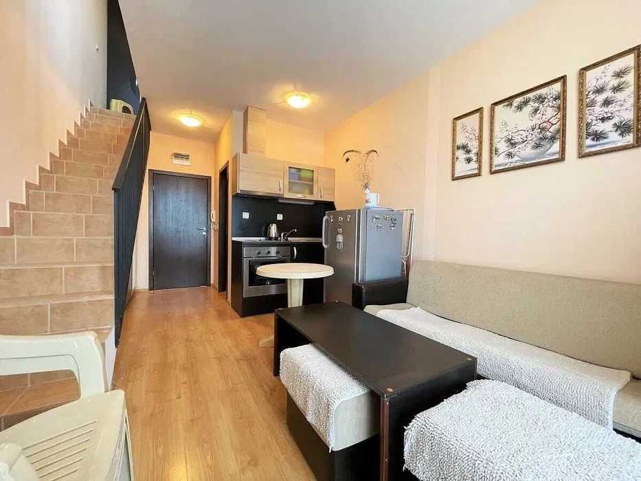 Продава се Двустаен апартамент в к.к. Слънчев бряг - 70 кв.м за 758 €/кв.м - Снимка #1