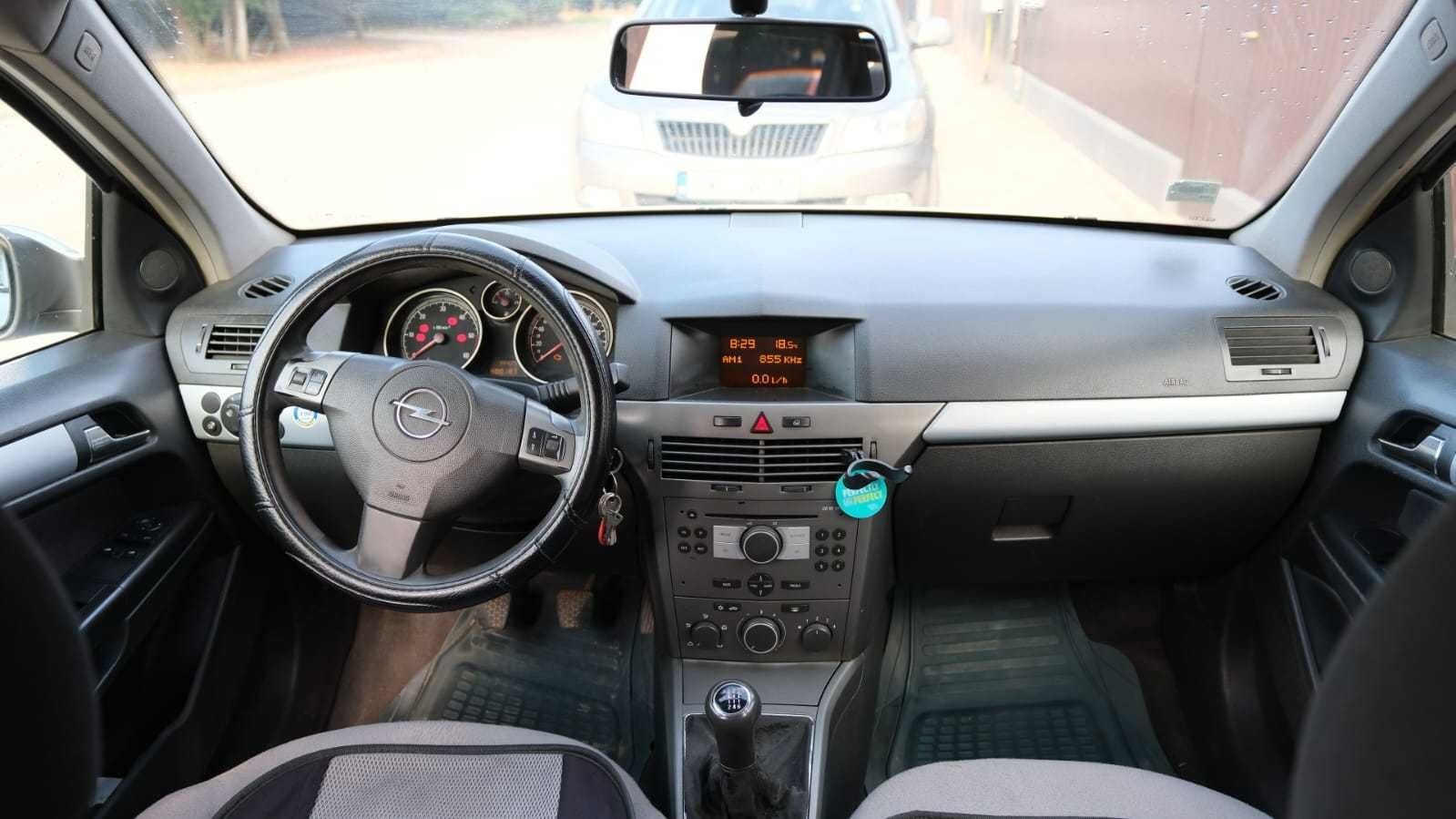 Opel Astra H break 2005 1.9 diesel 120cp