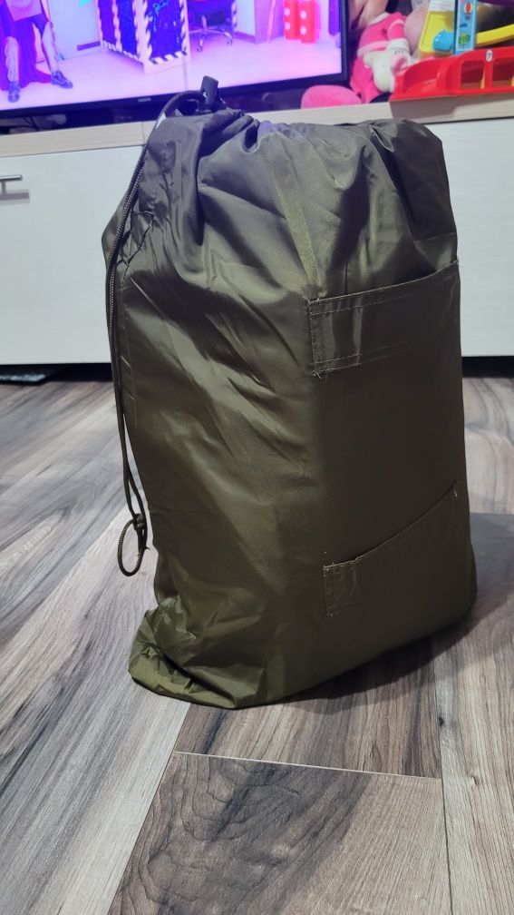 Sac militar de dormit