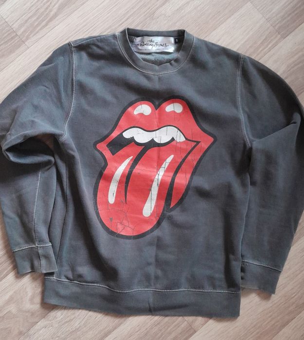 Продам свитшот《 rolling stones 》