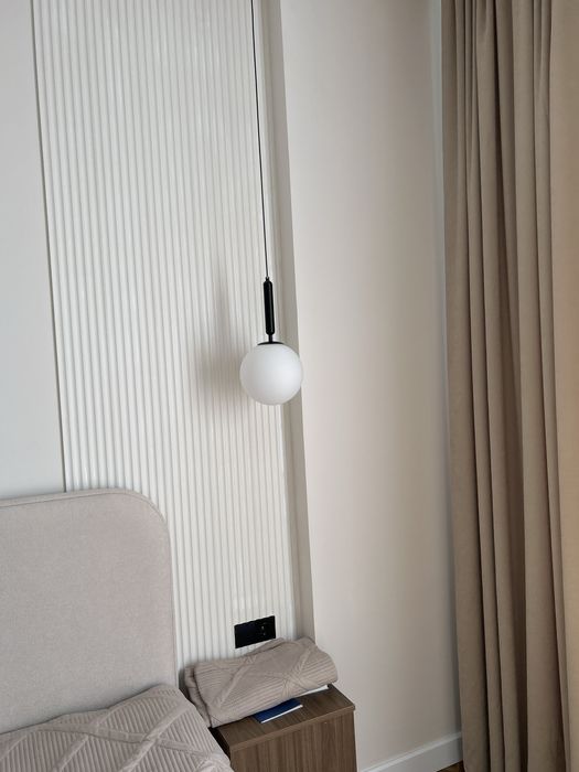 Продам светильник подвесной