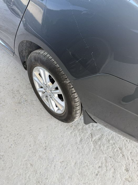 Ассалому алайкум зудлик билан кубилт афтамобили сотилади