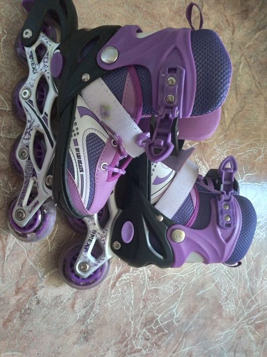Продам ролики почти новые размер S 29-32 не дорого