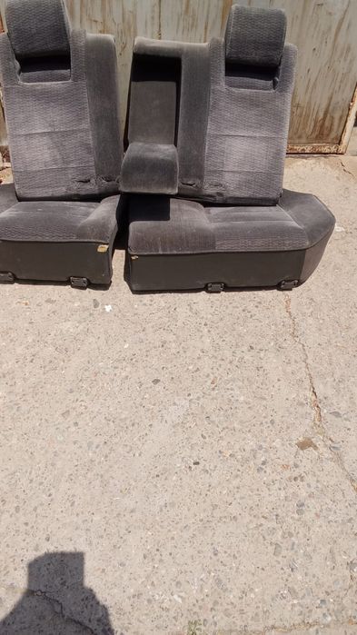 Задние сиденья Mitsubishi  galant