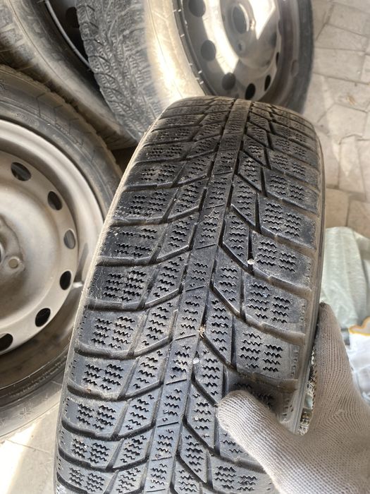 Шины с дисками б/у